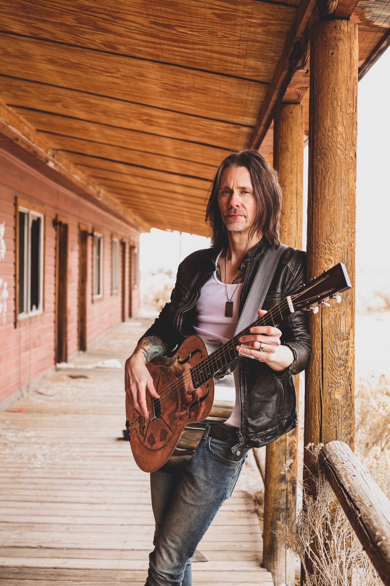 Myles Kennedy - Aloud.com